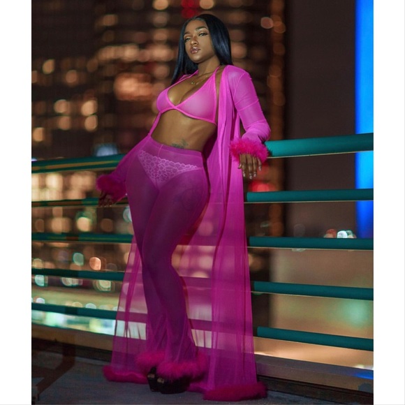 lingerie set with robe